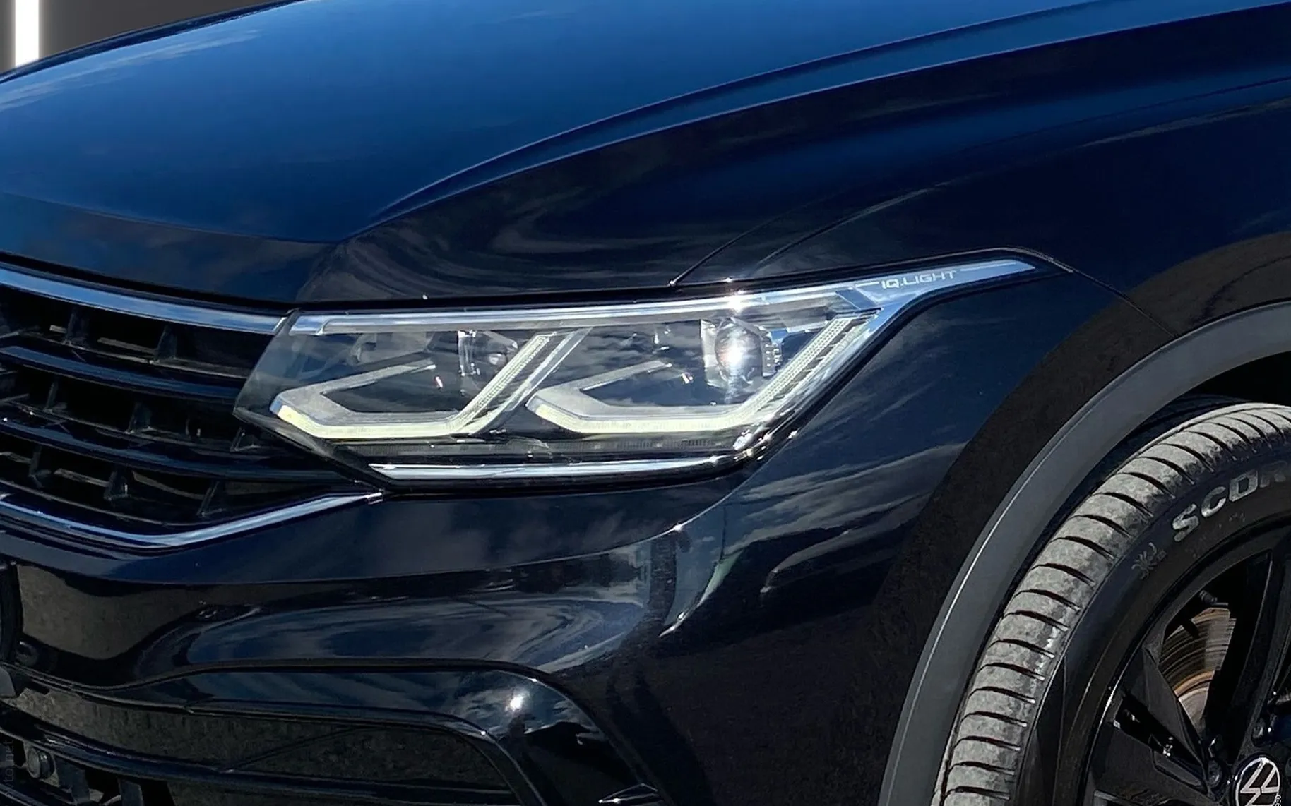 Zunanja slika - Volkswagen Tiguan - 2.0 TDI DSG R-Line-Black Style-Matrix-Vl.kljuka - 5