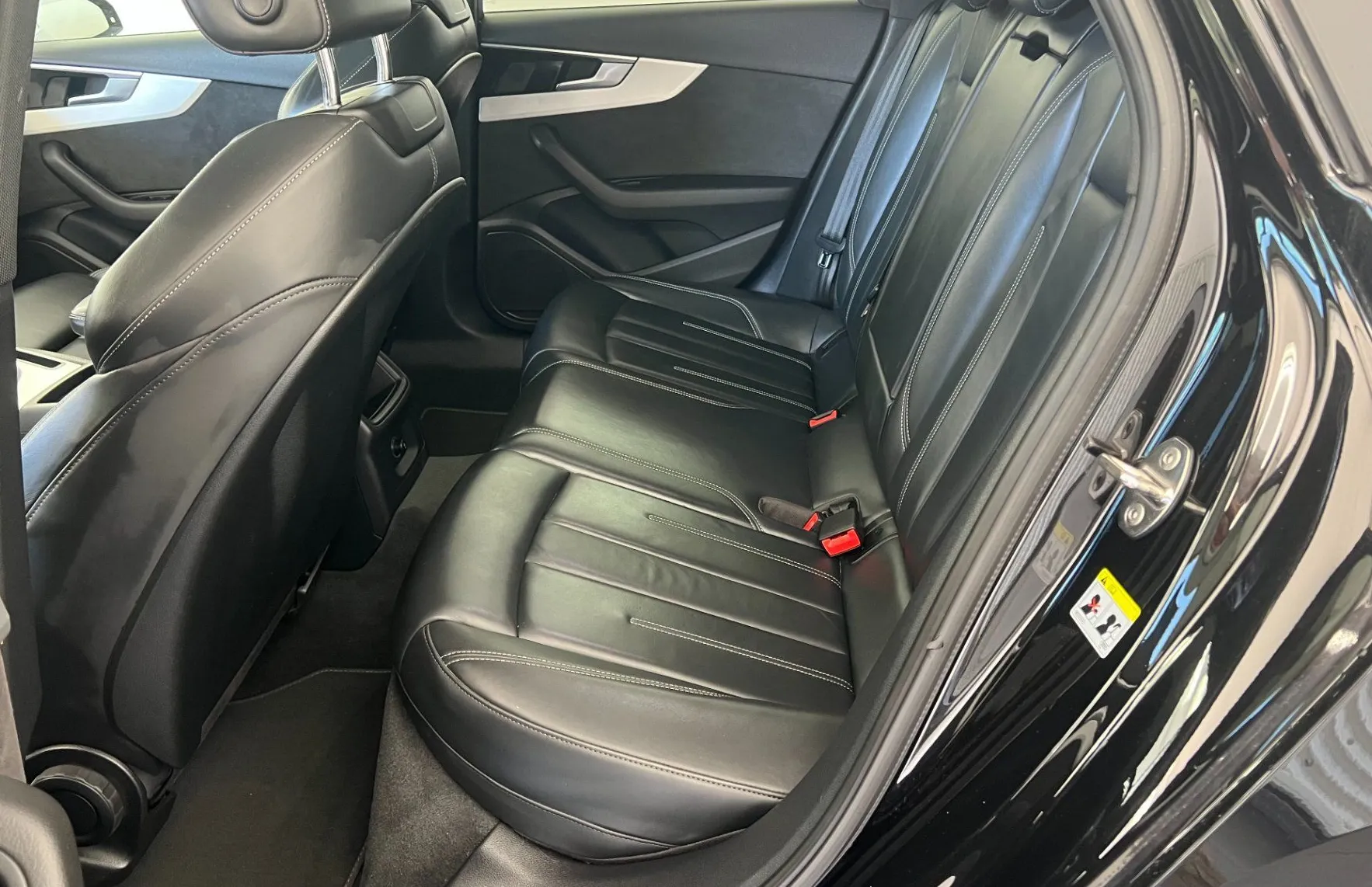 Zunanja slika - Audi A4 - Avant 30 TDI S line S tronic.KAMERA.NAVI.USNJE.LED. - 17
