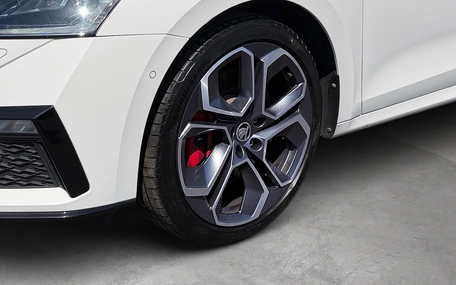 Zunanja slika - Škoda Octavia - 1.4 PHEV RS-Head Up-ACC-Mrtvi kot-Matrix-Masaža... - 6