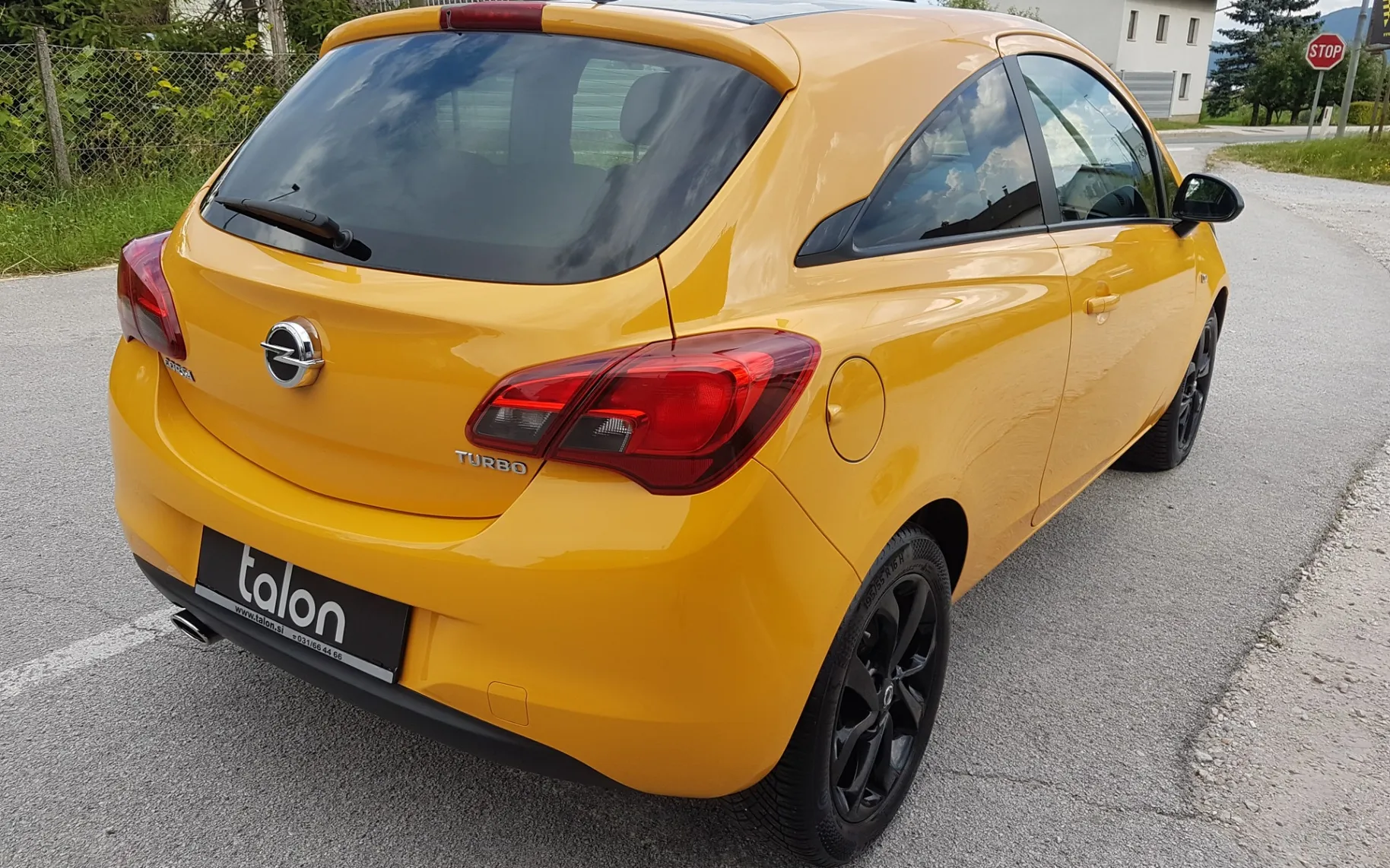 Zunanja slika - Opel Corsa - 1,4 Turbo Cosmo Start/Stop - 8