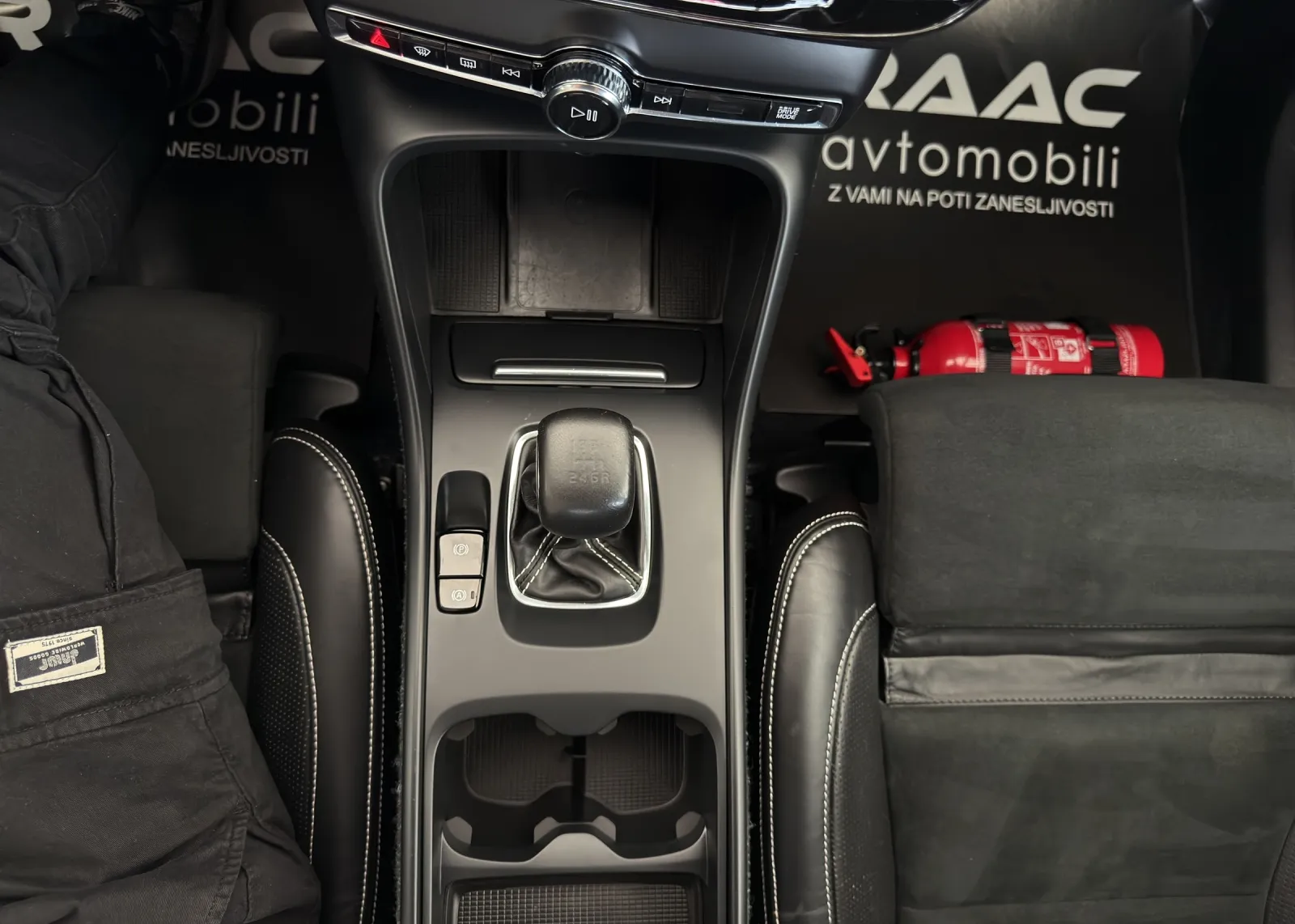 Zunanja slika - Volvo XC40 - XC40 - 12