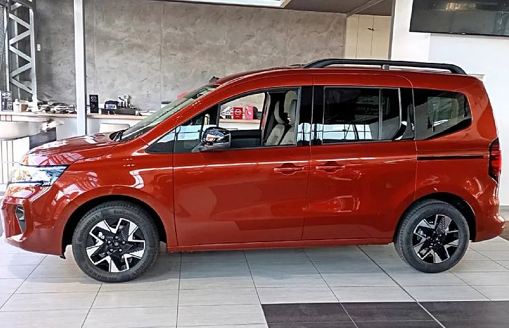 Zunanja slika - Nissan Townstar - Combi L1 1.3 DIG-TURBO Tekna NOVA BARVA - 2
