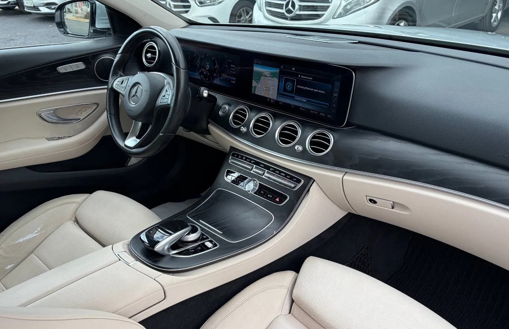 Zunanja slika - Mercedes-Benz E-Razred - E 220 d T Avantgarde Avt. - 6