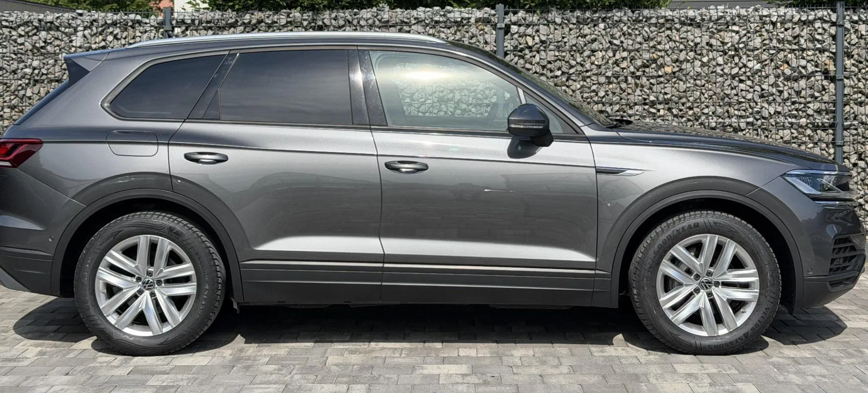 Zunanja slika - Volkswagen Touareg - 4MOTION|KLJUKA|ZRAČNO|VIRTUAL|4CON|KAM|GR.SED - 8