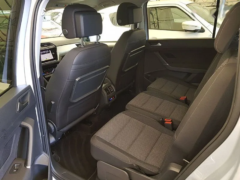 Zunanja slika - Volkswagen Touran - 2.0 TDI BMT Family DSG - 10