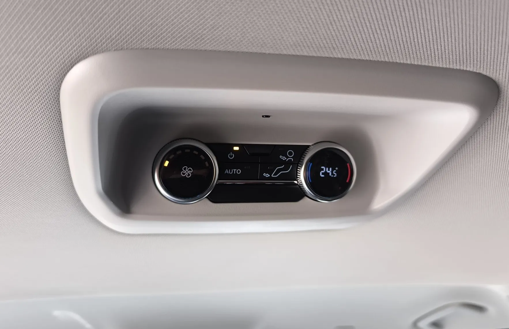 Zunanja slika - Ford Tourneo - Custom 4x4  2.0 TDCi L2Titanium X A8-VK-AKCIJA - ZALOGA - 15