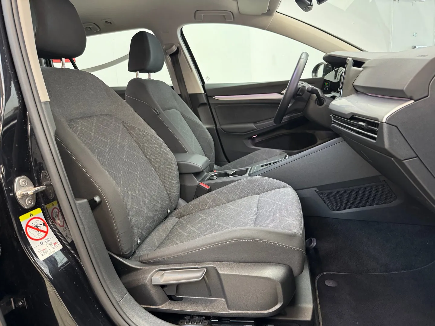 Zunanja slika - Volkswagen Golf - Life 1.5 TSI - 10