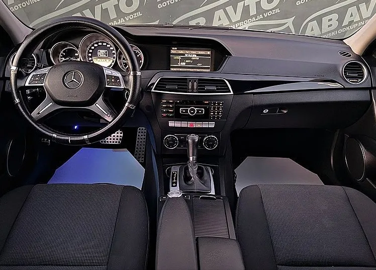 Zunanja slika - Mercedes-Benz C-Razred - C 220 CDI BlueEFFICIENCY Avt+MODIFICIRAN+LEASING - 9