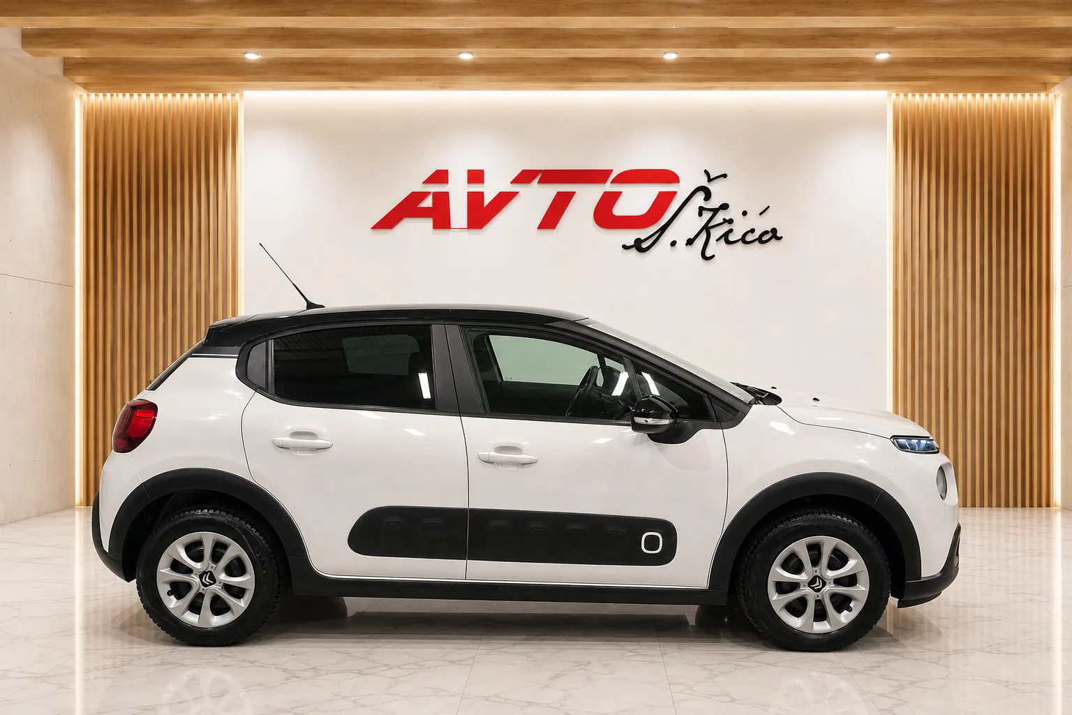 Zunanja slika - Citroën C3 - 1.2 PureTech-LED-TEMPOMAT-SERVISNA KNJIGA - 6