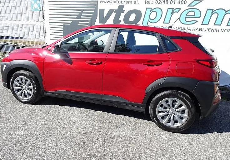 Zunanja slika - Hyundai Kona - 1.0 T-GDI 120 Trend - 1. LASTNIK - FINANCIRENJE - 3