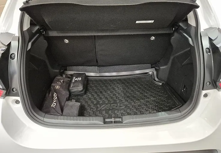 Zunanja slika - Toyota Yaris - Hybrid 115 1.5 VVT-i Luna AVT.KLIMA-LANE - 11