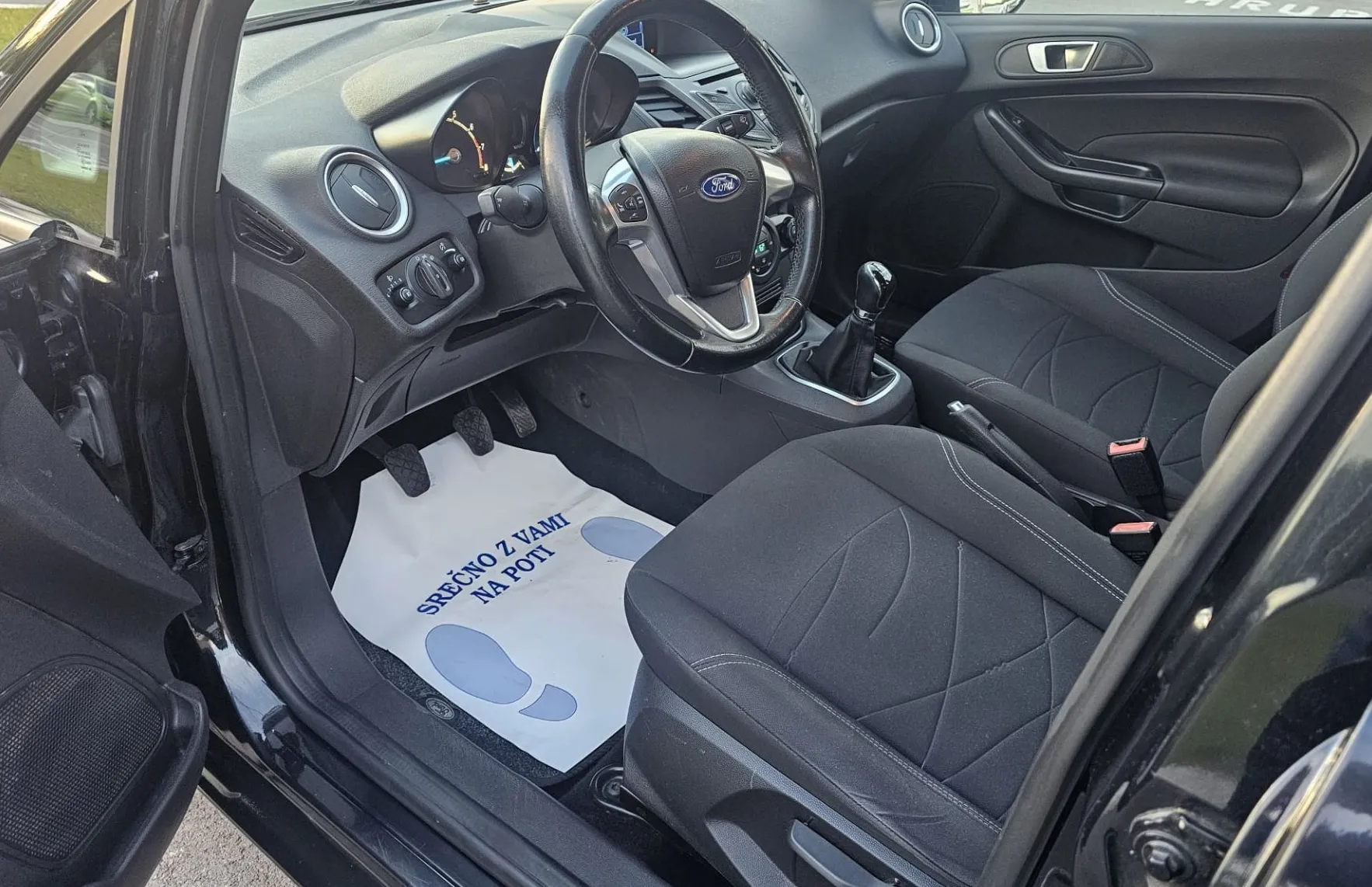 Zunanja slika - Ford Fiesta - 1.4 Trend|SLO|multifunkcija|AVTOklima|bluetooth|US - 7