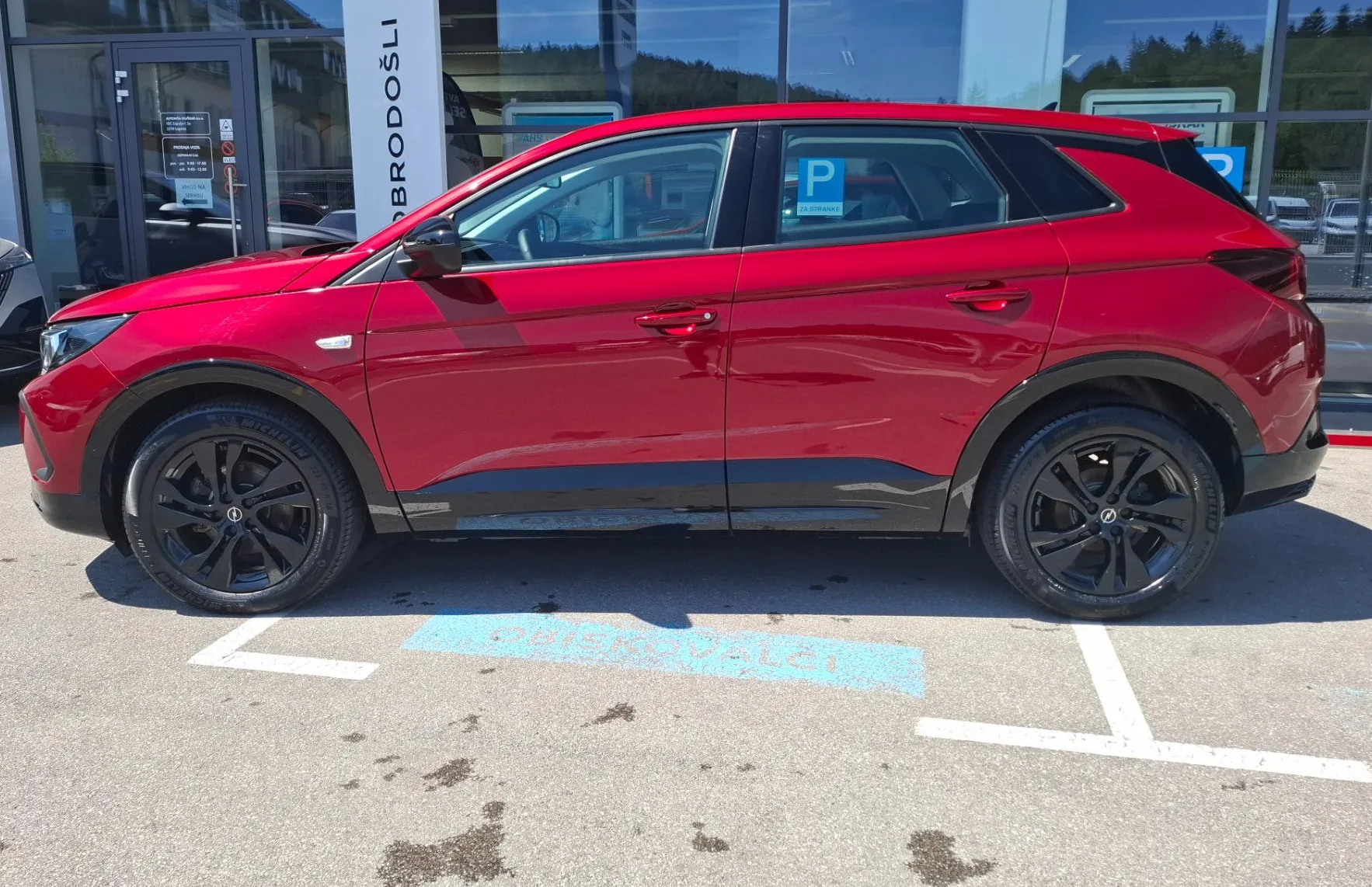 Zunanja slika - Opel Grandland - 1.2 GS Line - POTRJENA KNJIGA + AKCIJSKA CENA - 5