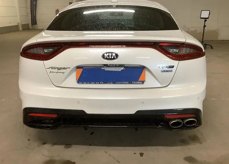 Zunanja slika - KIA Stinger - 2.2 TCI GT Line AWD -PANORAMA -KAMERA -NAVI - 4