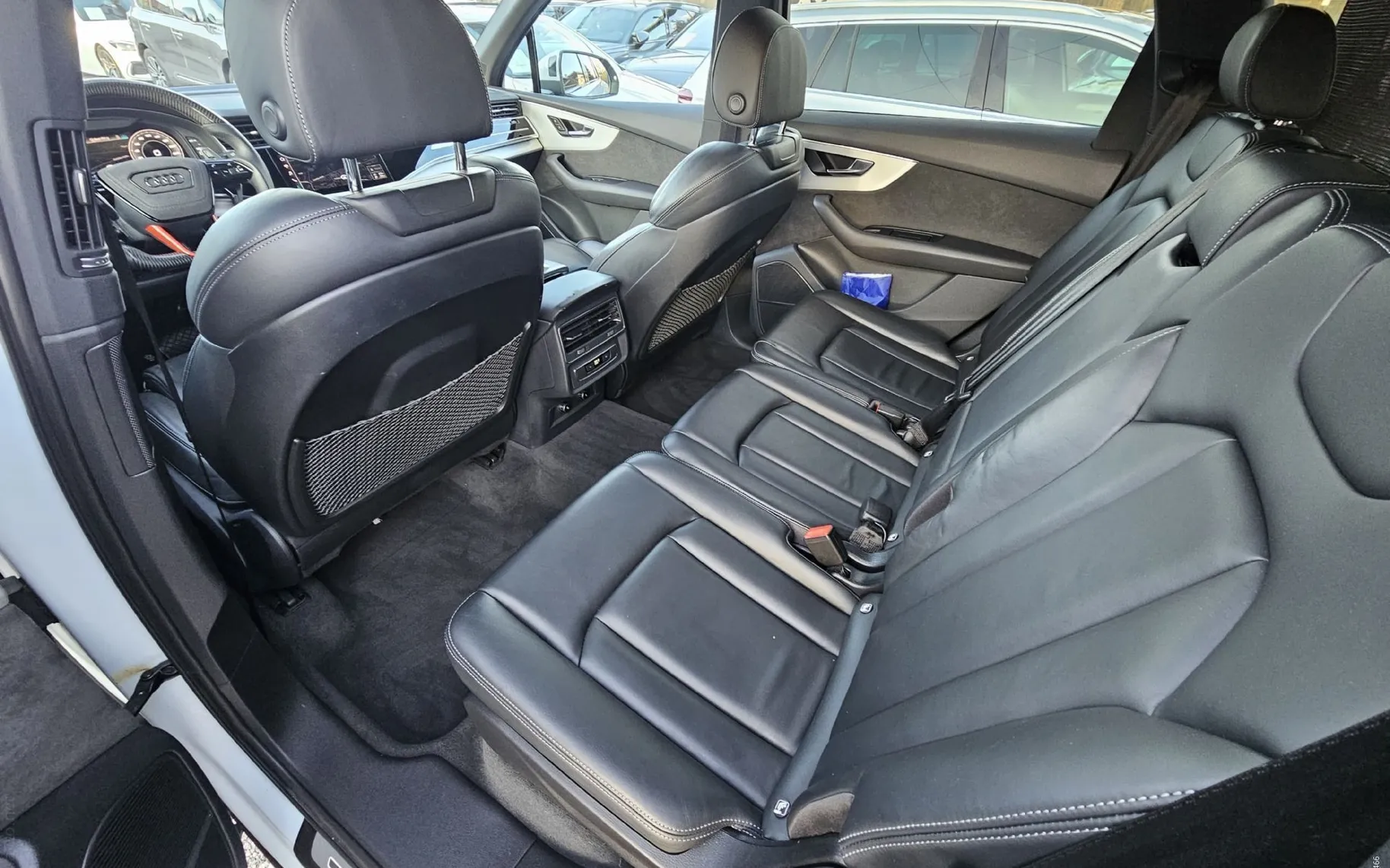 Notranja slika - Audi Q7 - 55 TFSI e S-LINE |VIRTUAL|RADAR|500HP|KAMERA|ZRAK| - 10