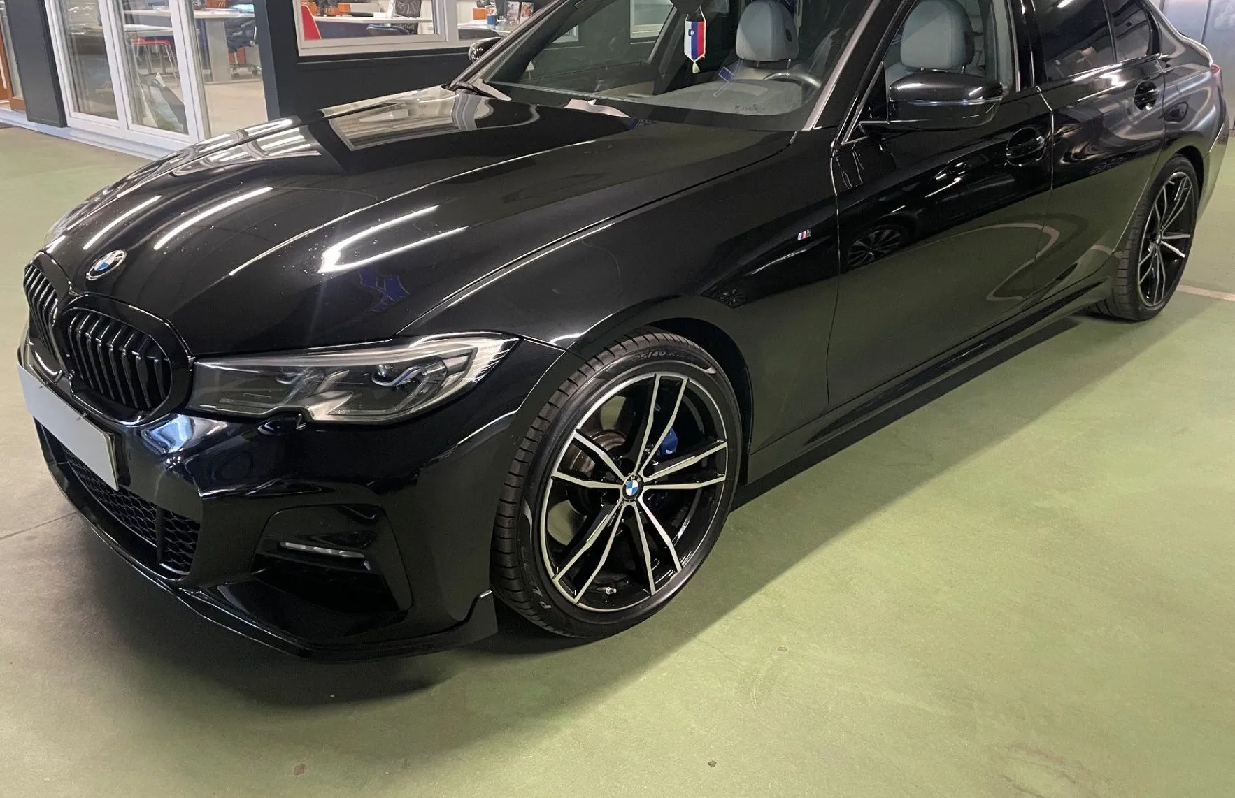Zunanja slika - BMW Serija 3 - : 330i M Sport Avt. LED.NAVI.PDC 2X.USNJE.OGR.SEDEŽ - 3