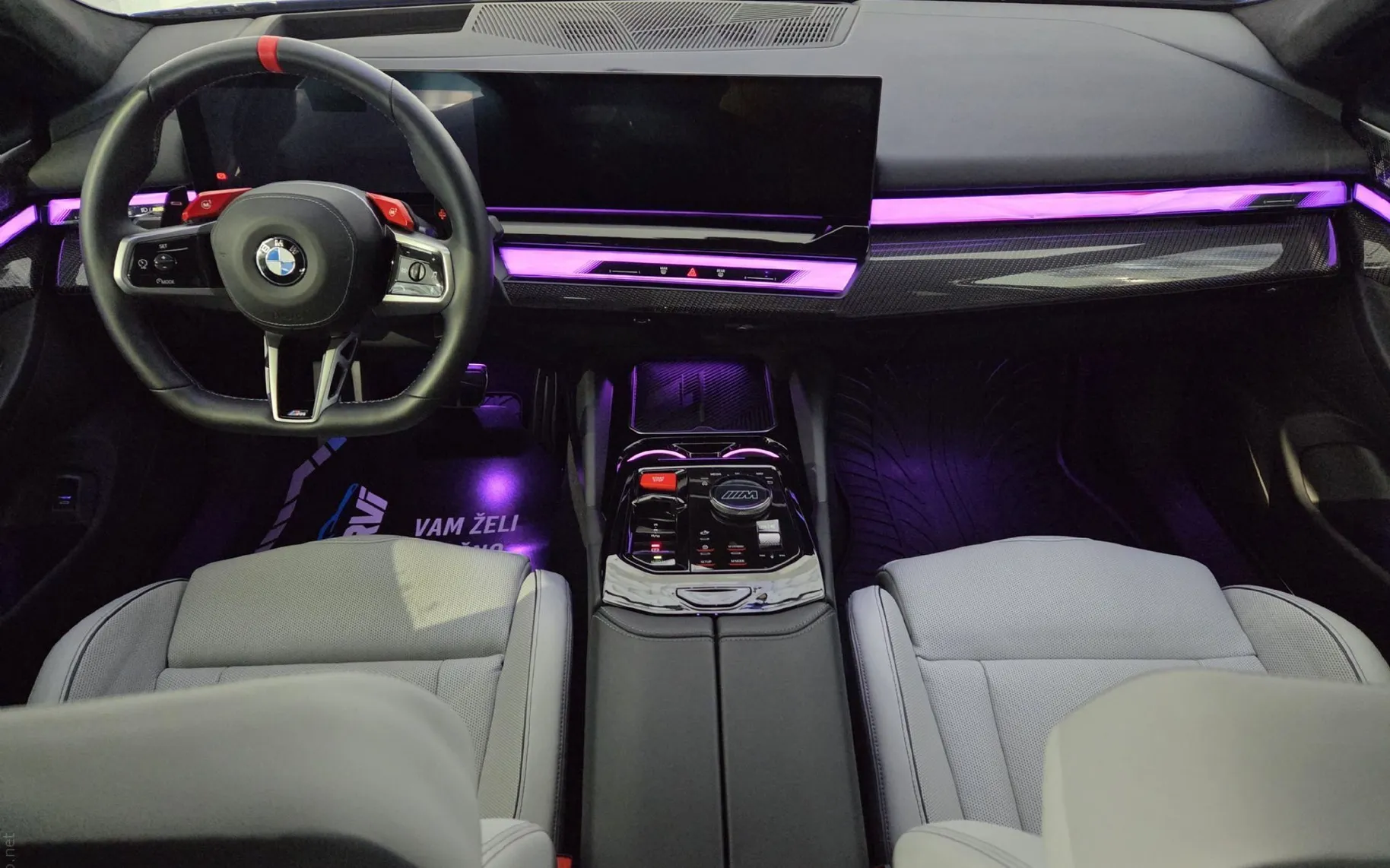Notranja slika - BMW Serija 5 - M5 AUT. - 8