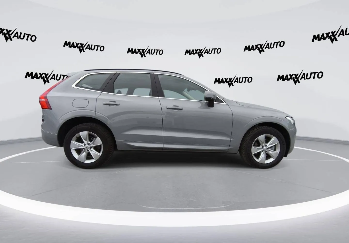 Zunanja slika - Volvo XC60 - B5P AWD Core Avt. KAMERA. LED. ACC. BLISS - 4