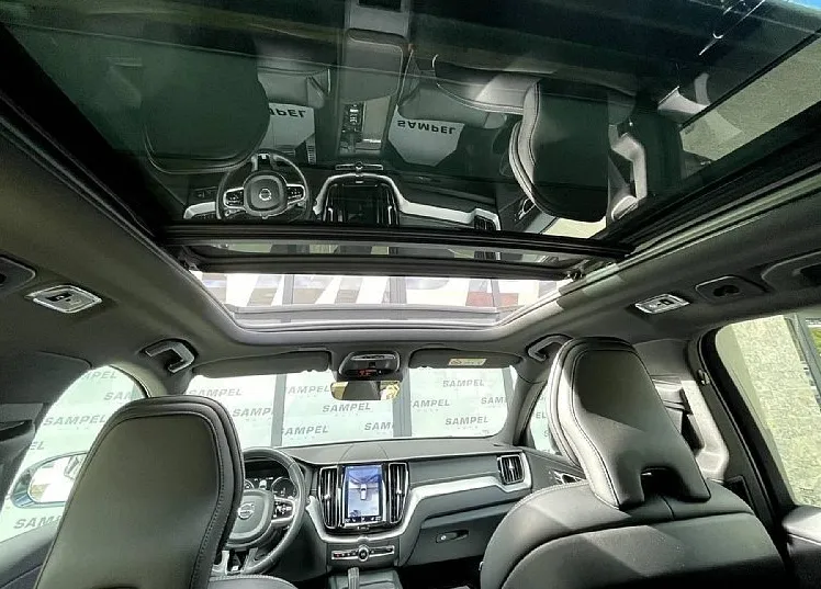 Zunanja slika - Volvo XC60 - T8 Recharge Twin Engine AUT R-Design - 20