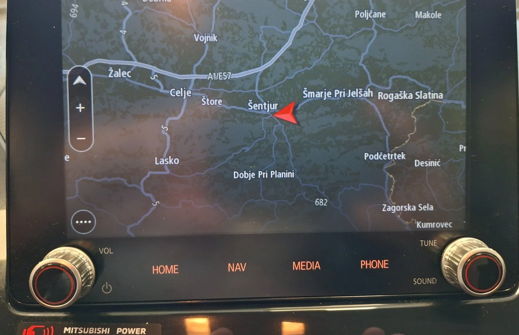 Zunanja slika - Mitsubishi Eclipse Cross - 4WD 2.4 PHEV Instyle+ CVT 1.LASTNIK-SLO-TOV.GARANC - 11
