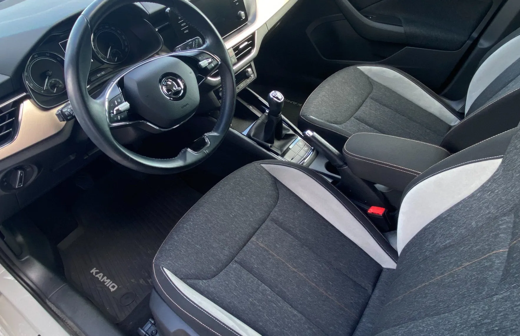 Zunanja slika - Škoda Kamiq - 1.0 TSI Style - 1. LASTNIK - SLOVENSKO - 5