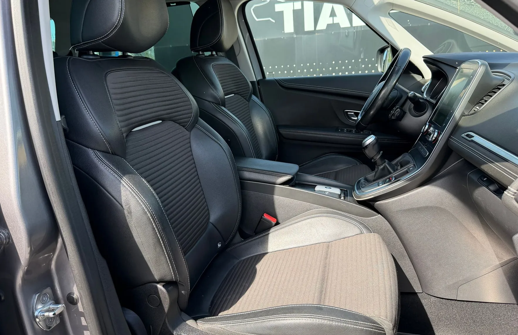 Zunanja slika - Renault Scénic - Scenic 1.7 DCI-LED PURE VISION-NAVI-MRT.KOTI-LINE ASS. - 13