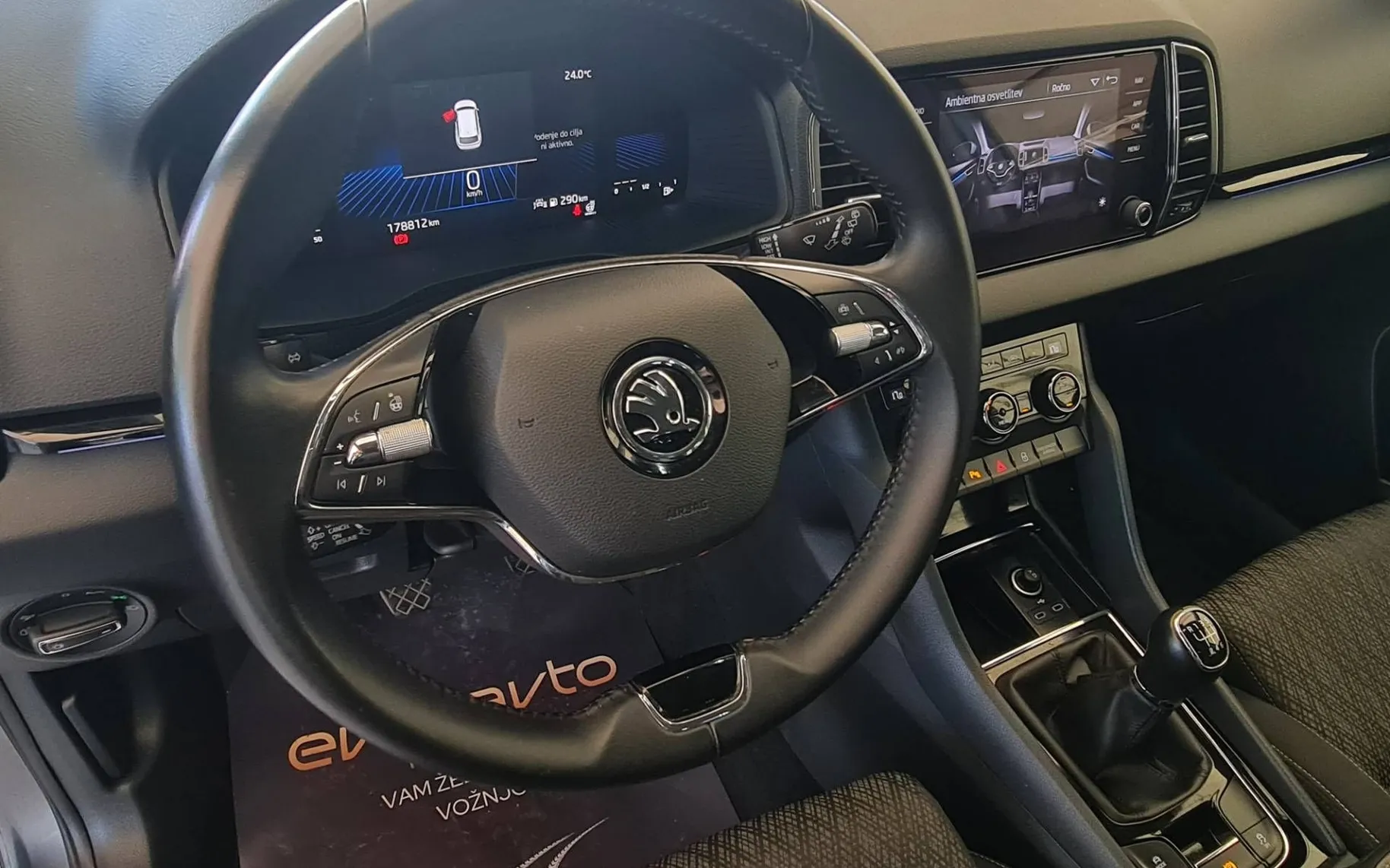 Notranja slika - Škoda Karoq - 2.0 TDI Style•1. lastnik Slovensko poreklo... - 16