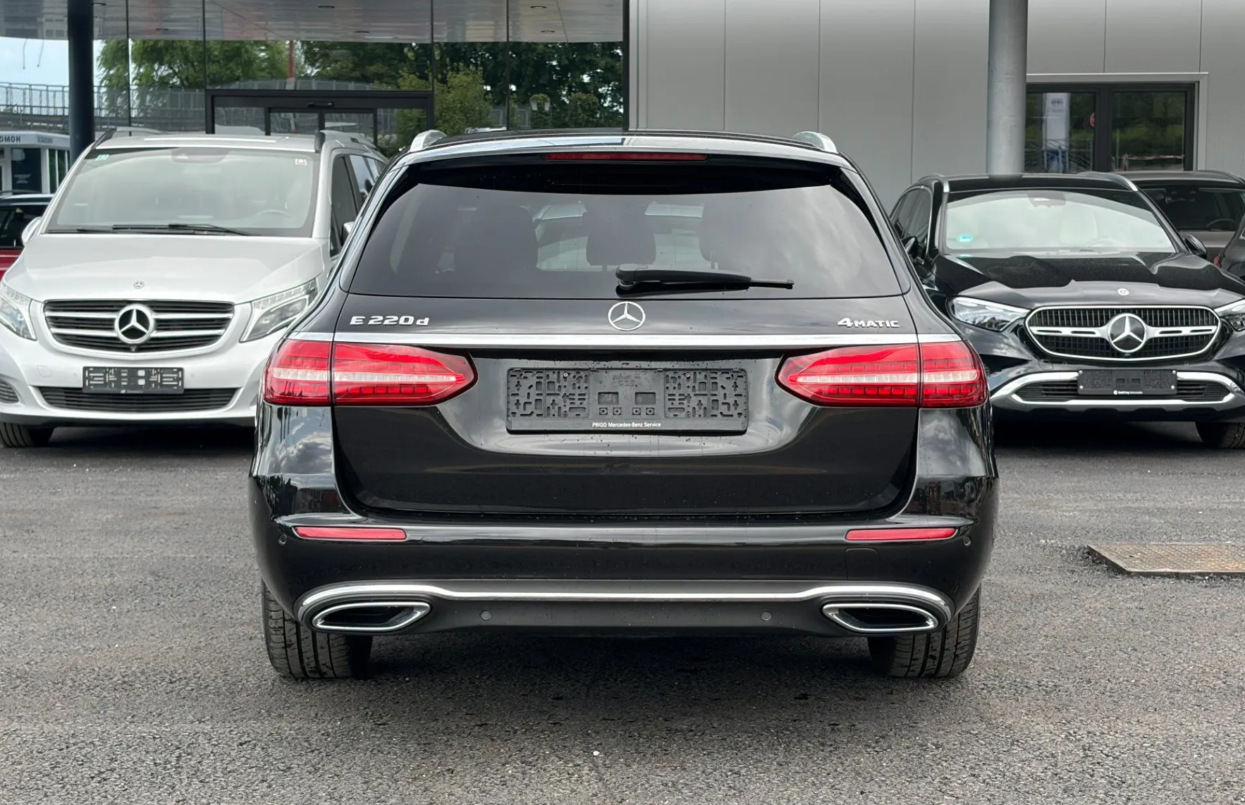 Zunanja slika - Mercedes-Benz E-Razred - E 220 d 4MATIC T Avantgarde Avt. - 4