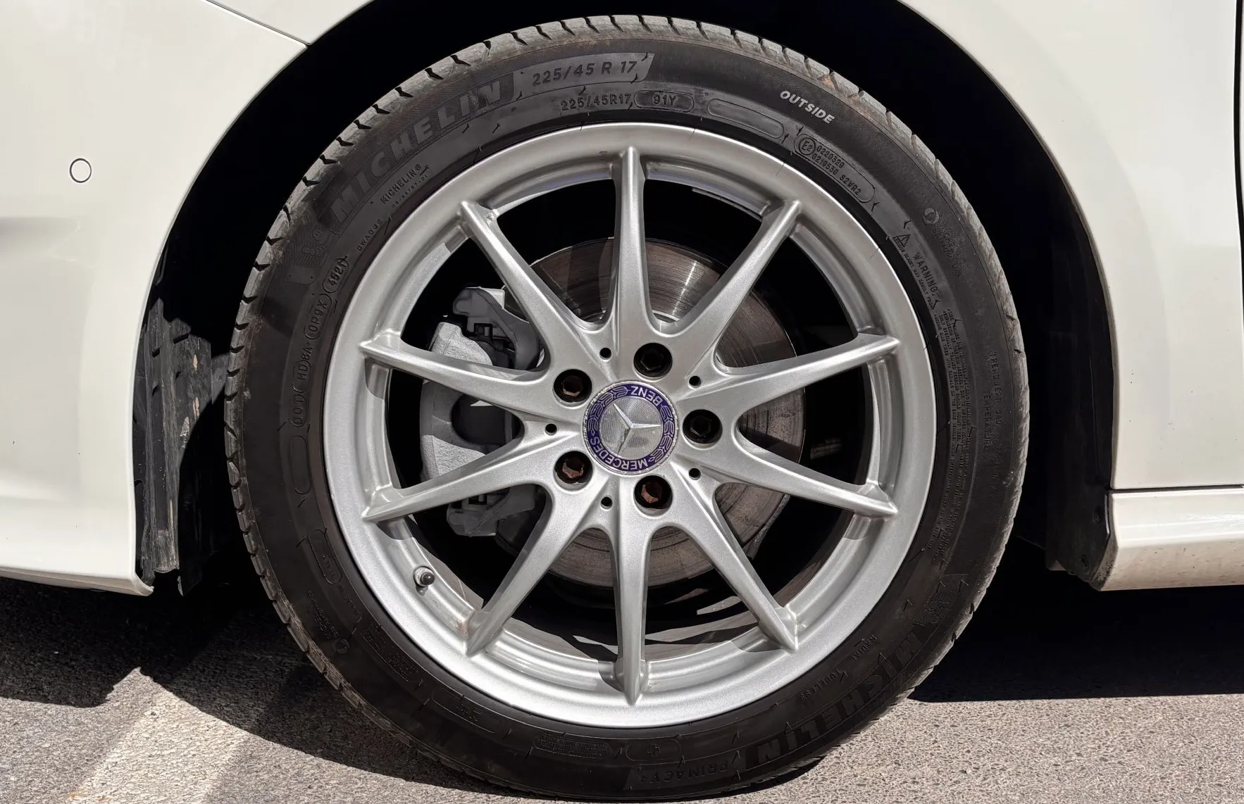 Zunanja slika - Mercedes-Benz B-Razred - B 200 d 4MATIC Urban Avt. Slovenski. 4x4 - 5
