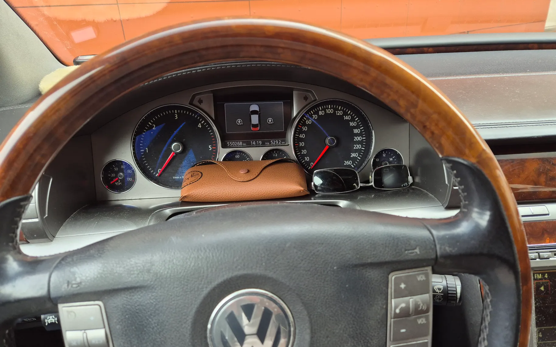 Zunanja slika - VW Phaeton - DMR 3,0 V6 TDI 4MOTION Tiptronic - 3