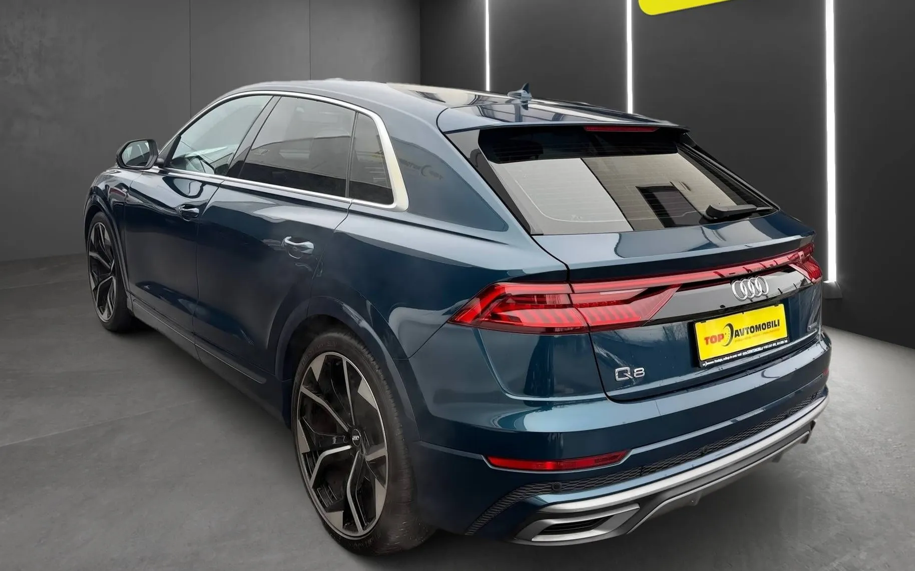 Zunanja slika - Audi Q8 - 50 TDI Q S LINE HD MATRIX ZRAČNO RADAR KAMERA ... - 4