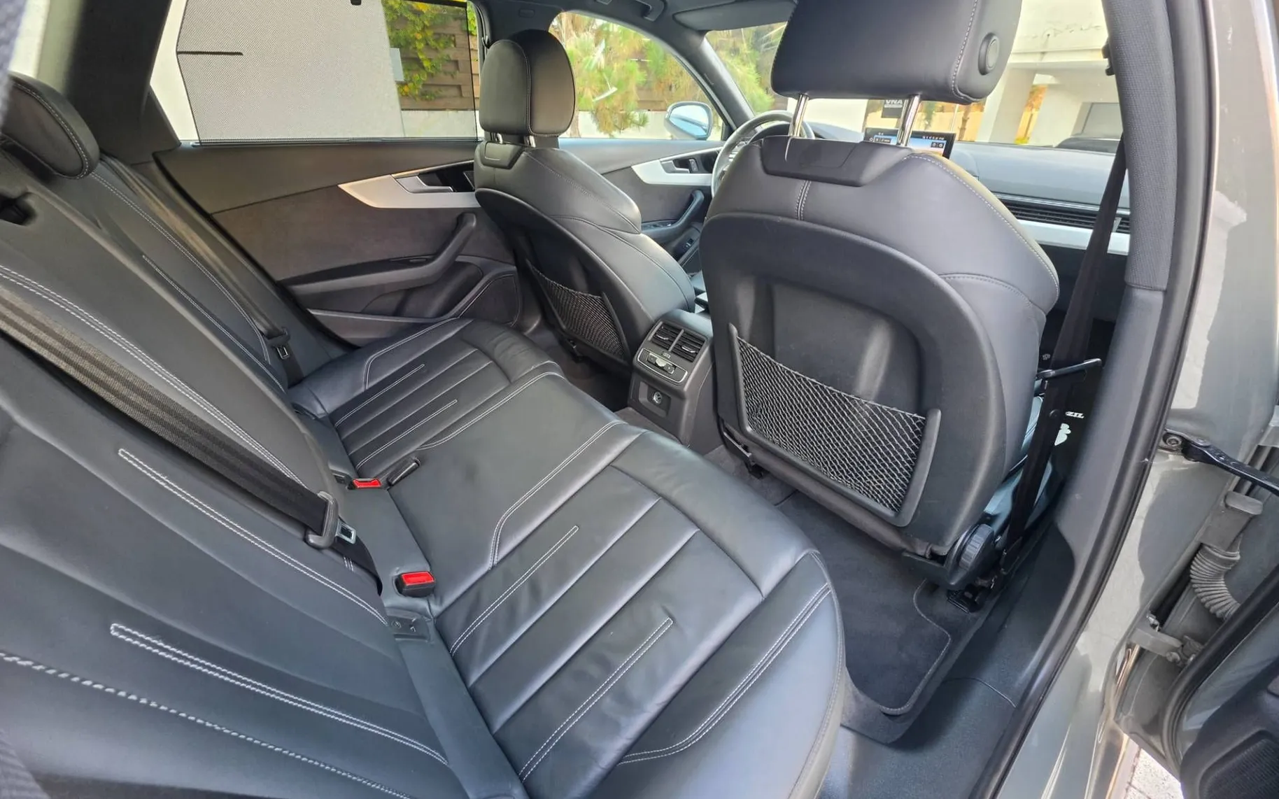 Notranja slika - Audi A4 Avant - 35 TFSI S-LINE |VIRTUAL|B O|MATRIX|RADAR|KLJUKA| - 11
