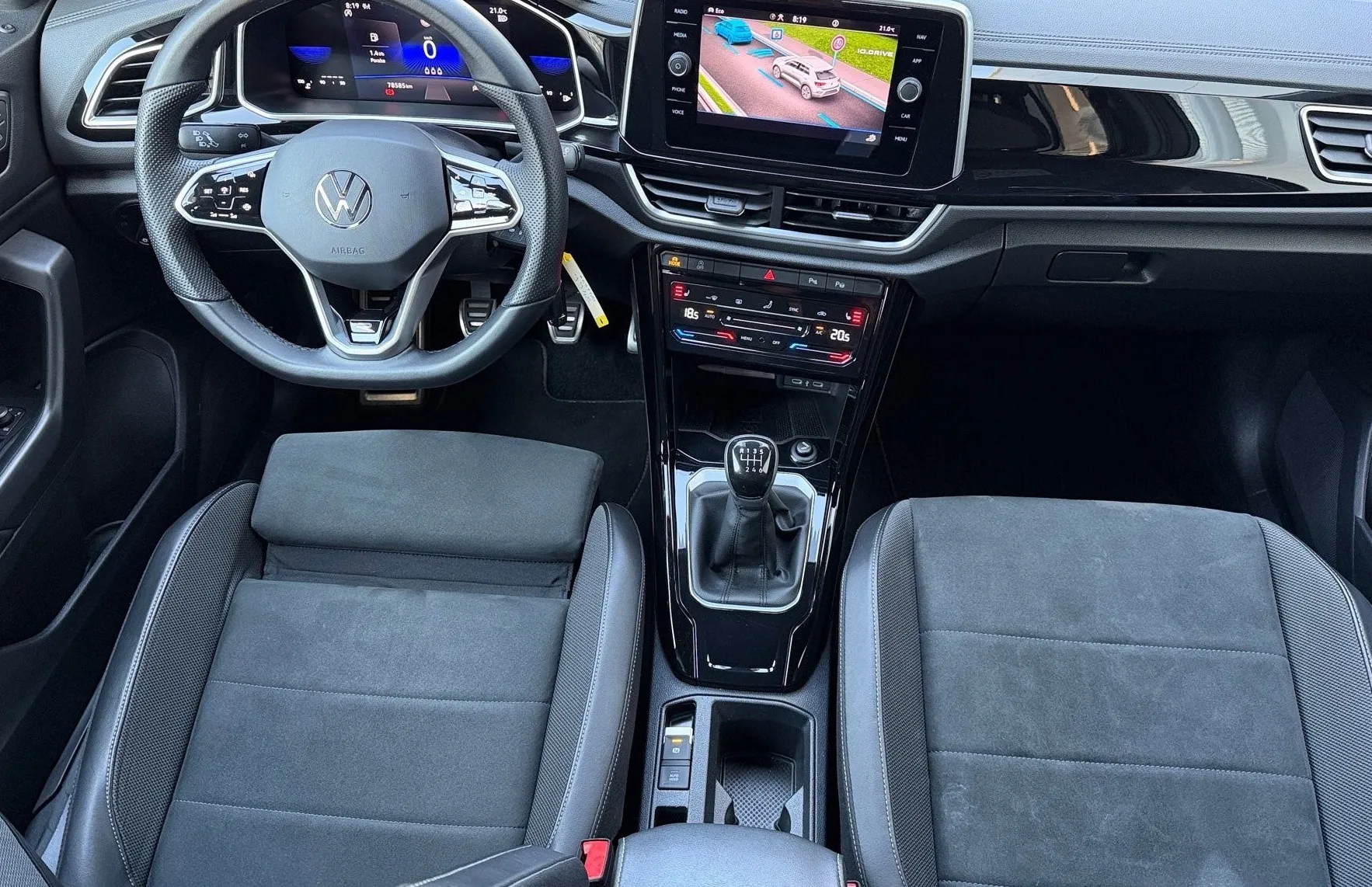 Zunanja slika - VW T-Roc - 1.0 TSI BMT R-Line-Masaža-ACC-PDC-Kamera-IQ Light - 10