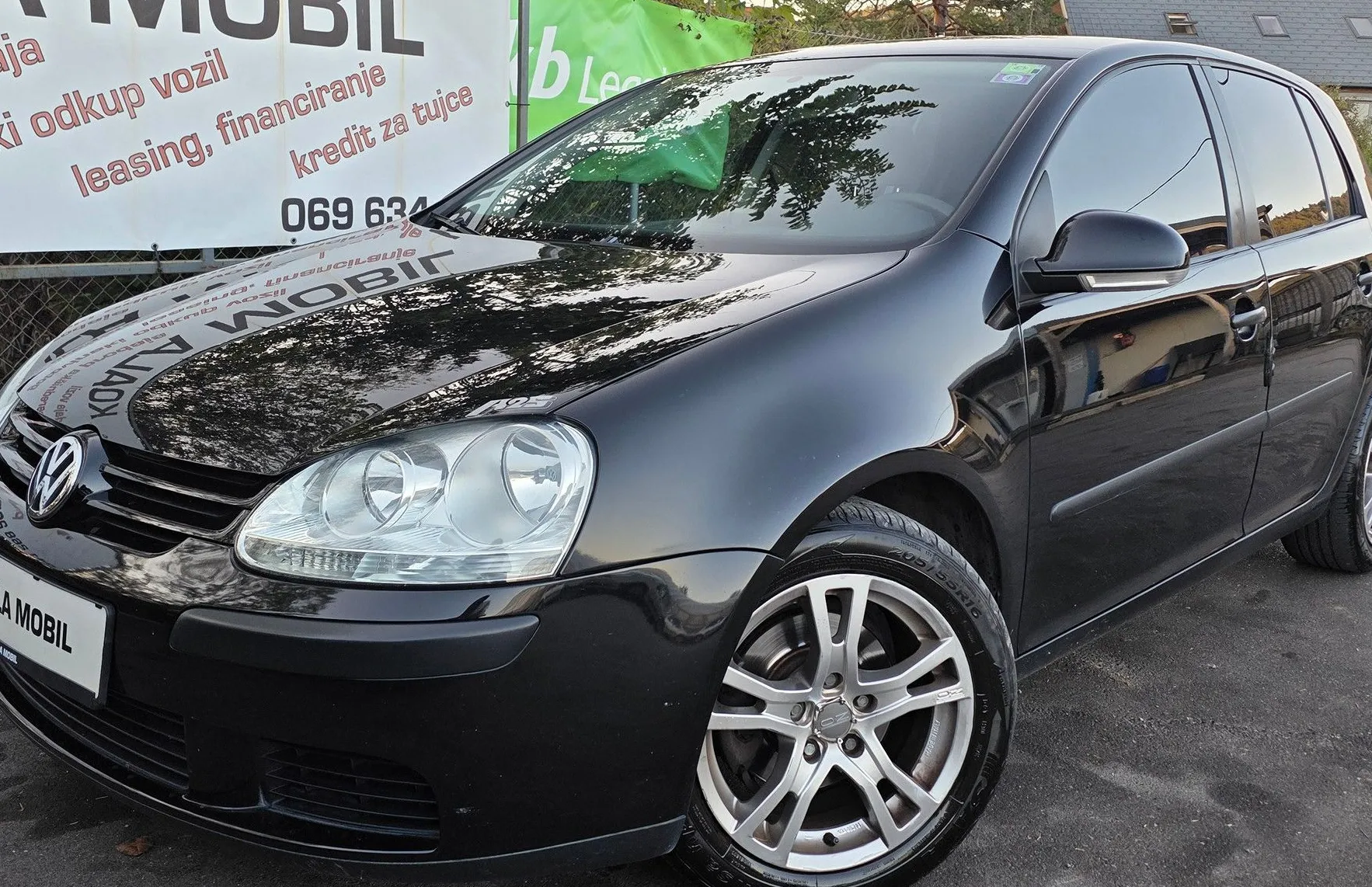 Zunanja slika - Volkswagen Golf - 2.0 SDI KLIMA-ALU PLTIŠČA-1.LASTNIK-SLO-KOT NOV - 18