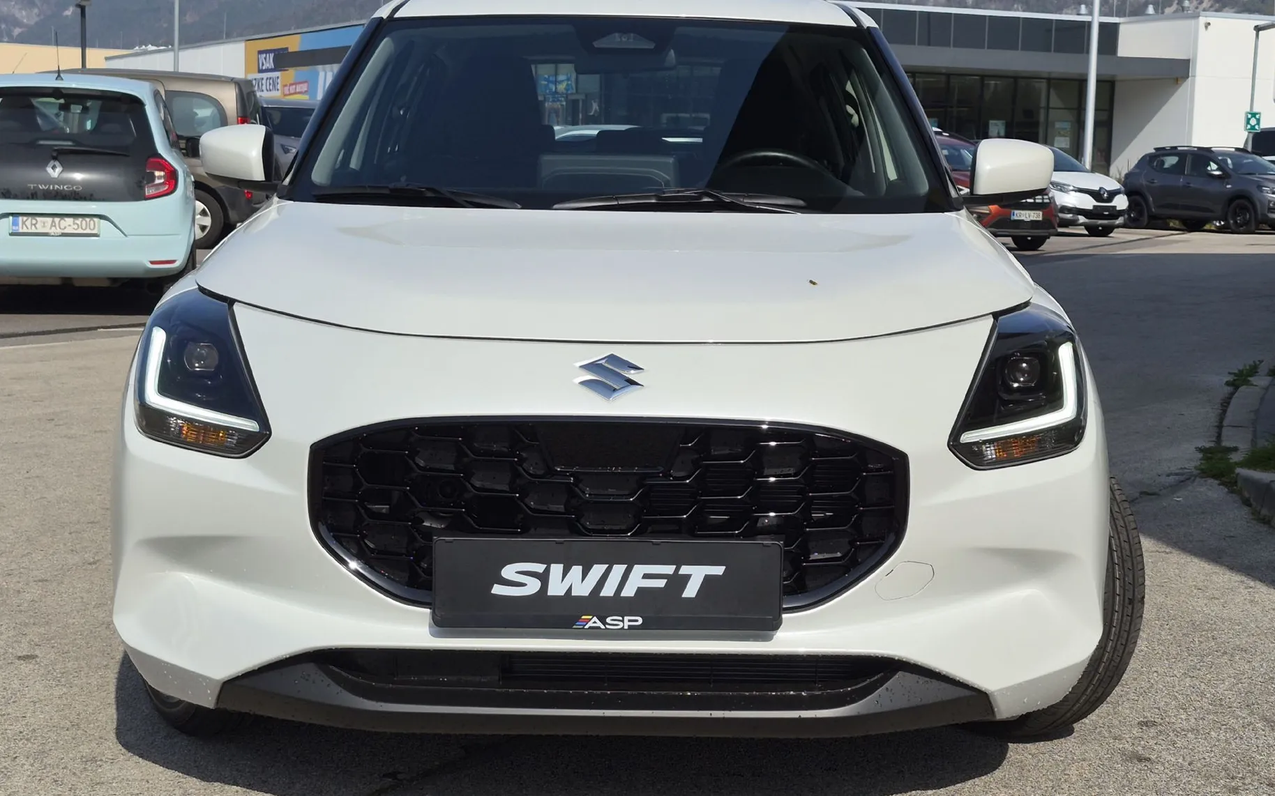 Zunanja slika - Suzuki Swift - 1.2 HIBRID COMFORT - 2