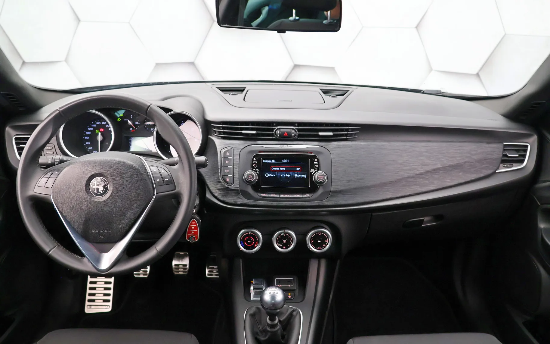 Zunanja slika - Alfa Romeo Giulia - Giulietta 1.6 JTD-Multijet Super 120KM - 7