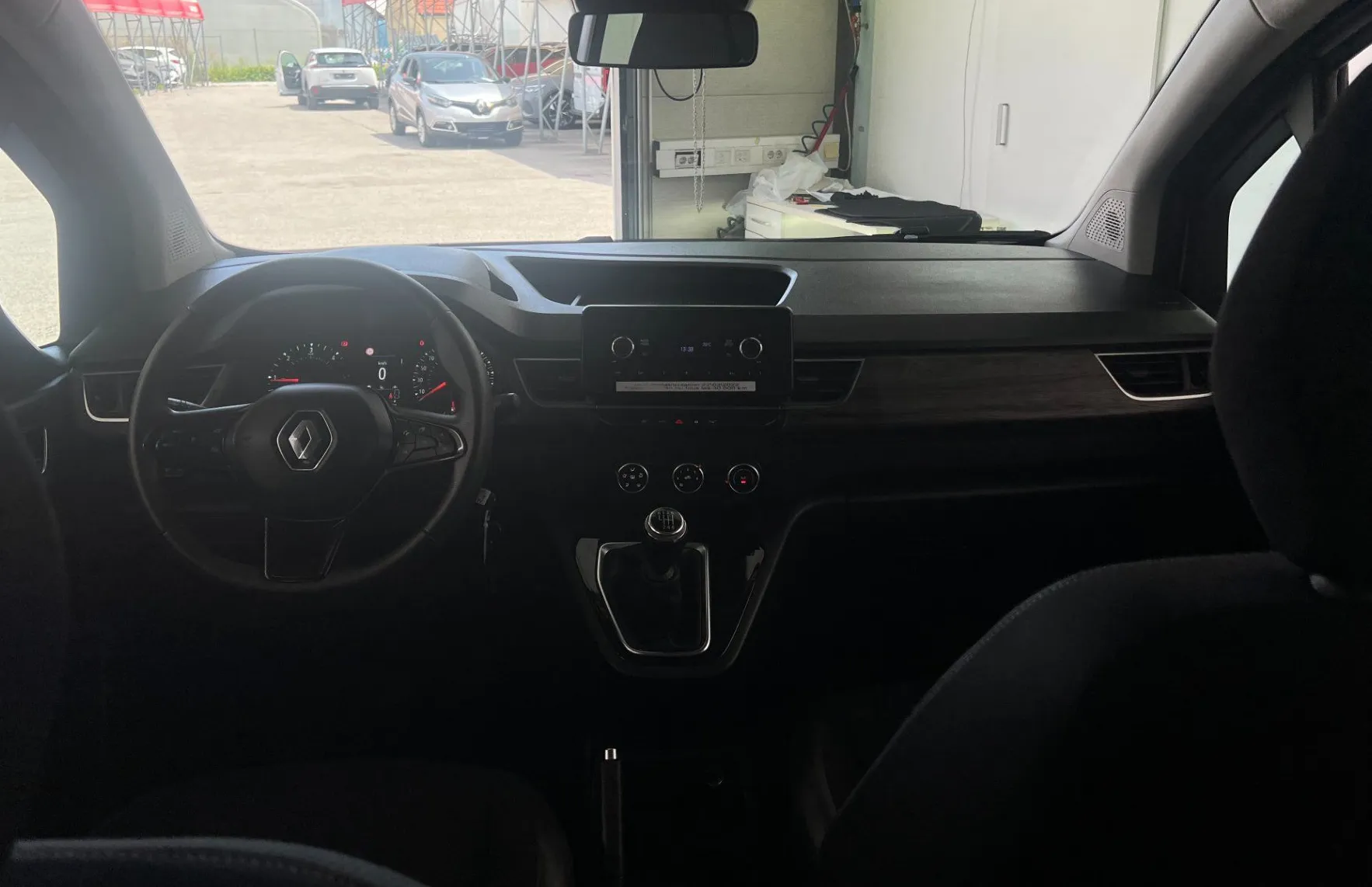 Zunanja slika - Renault Kangoo - 1.5 Blue dCi 95Edition One - 15
