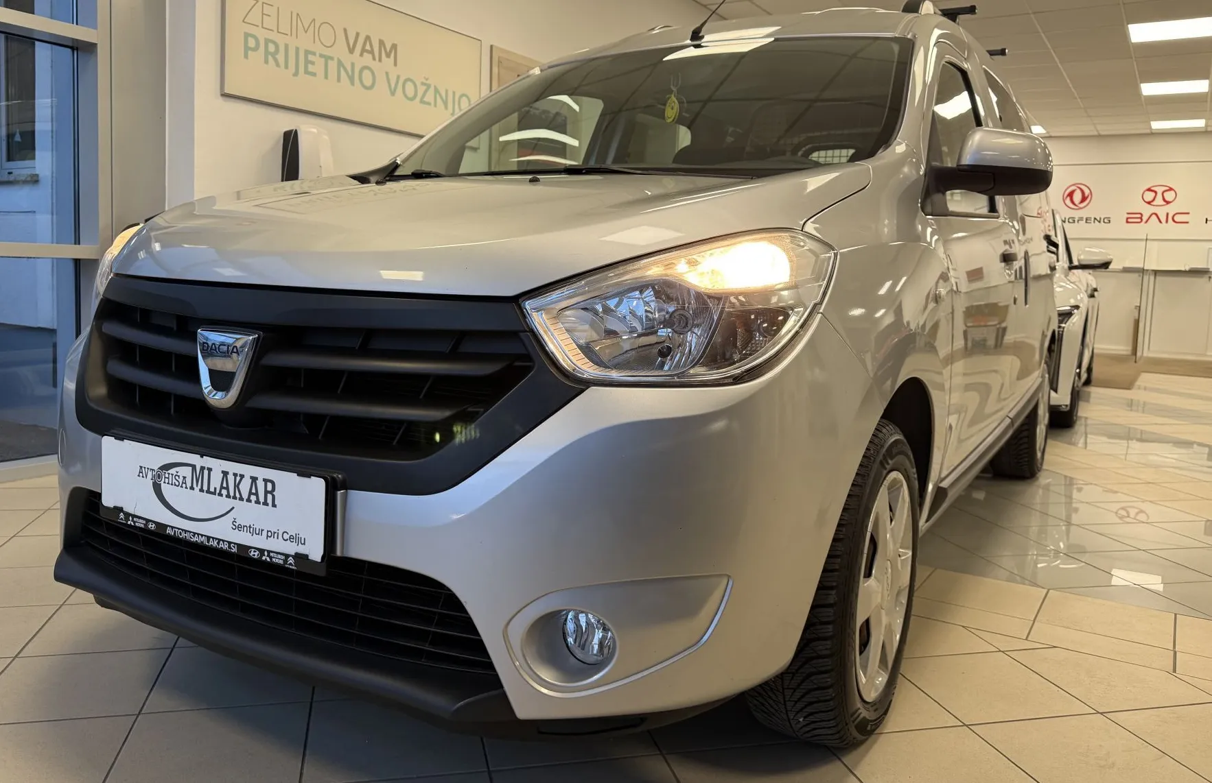 Zunanja slika - Dacia Dokker - Laureate 1.5 dCi 90 -SLO.POREKLO-ODLIČEN- - 3