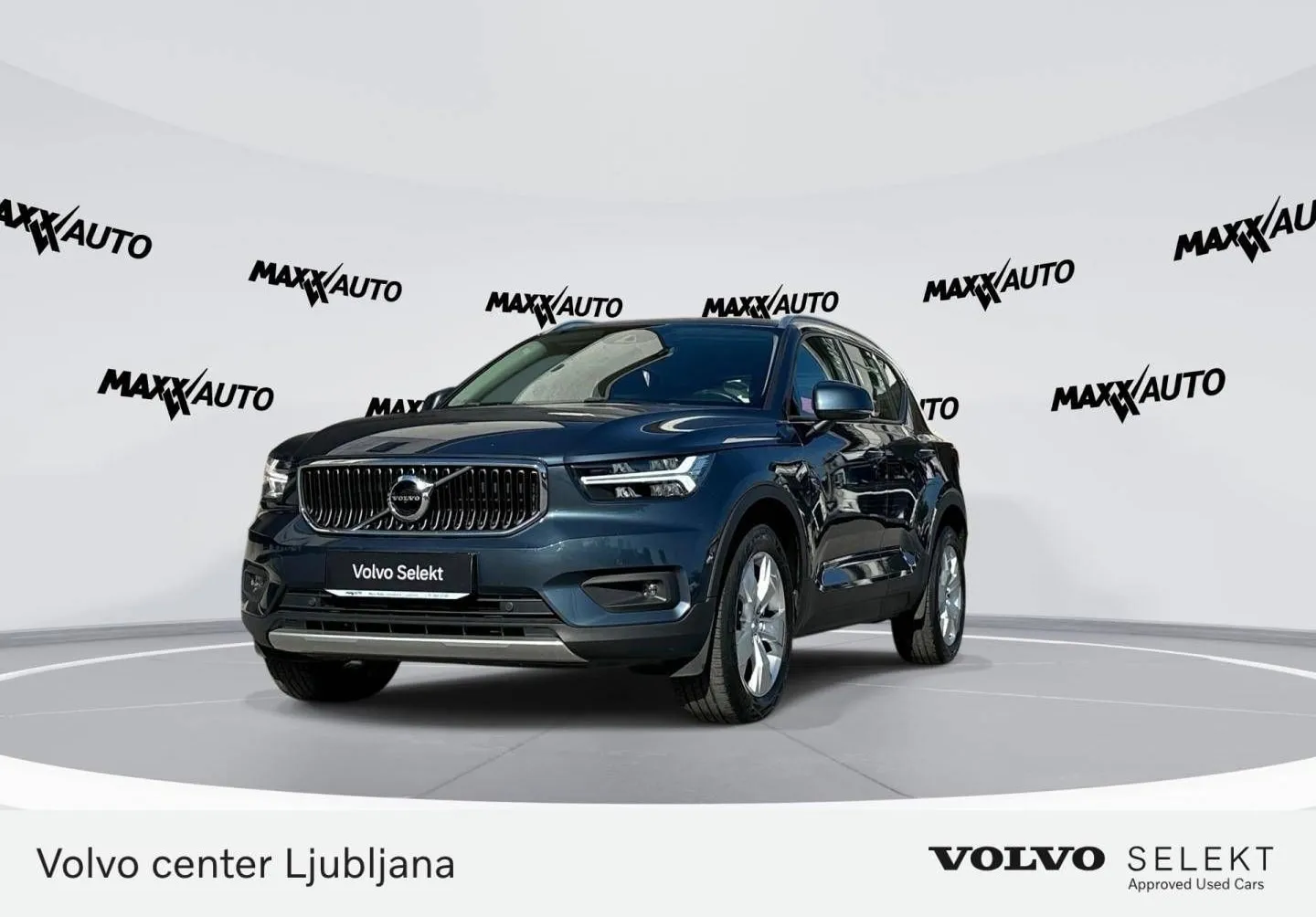 Zunanja slika - Volvo XC40 - T3 Momentum Pro Avt. - 1