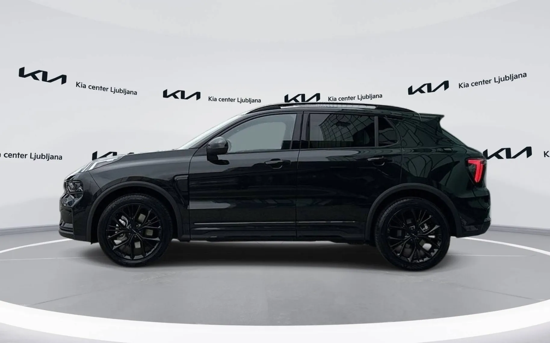 Zunanja slika - Lynk & Co 01 - More 2025 Priključni hibrid - 8