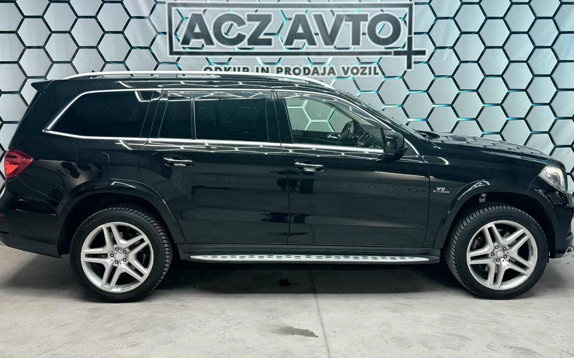 Zunanja slika - Mercedes-Benz GL-Razred - GL 550•V8•AUT•4 MATIC•PANO•ACC•ZRAČNO•107.000KM• - 5