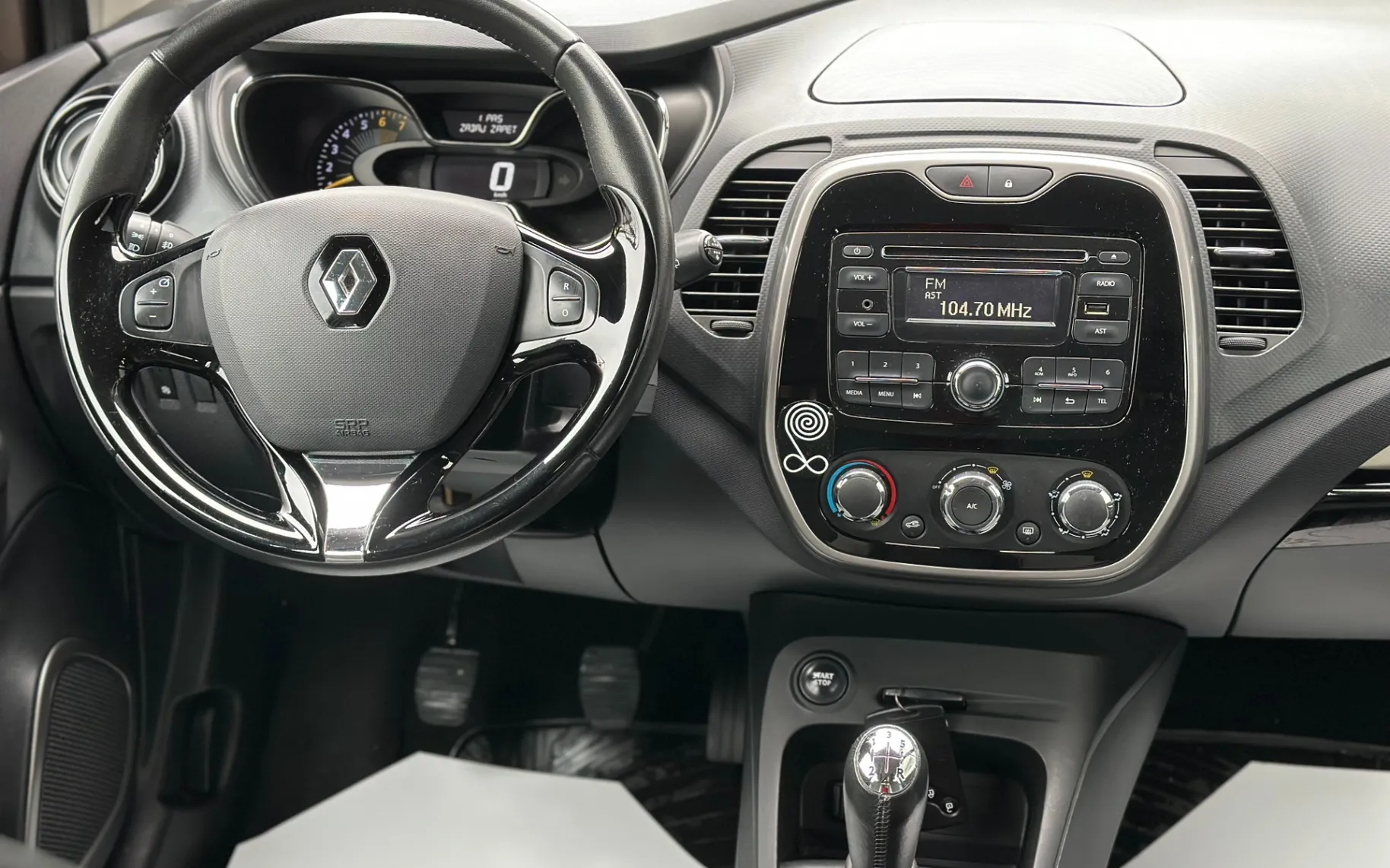 Zunanja slika - Renault Captur - Outdoor Energy TCe 90+SLO+1.LASTNIK+SAMO 100.000KM - 10