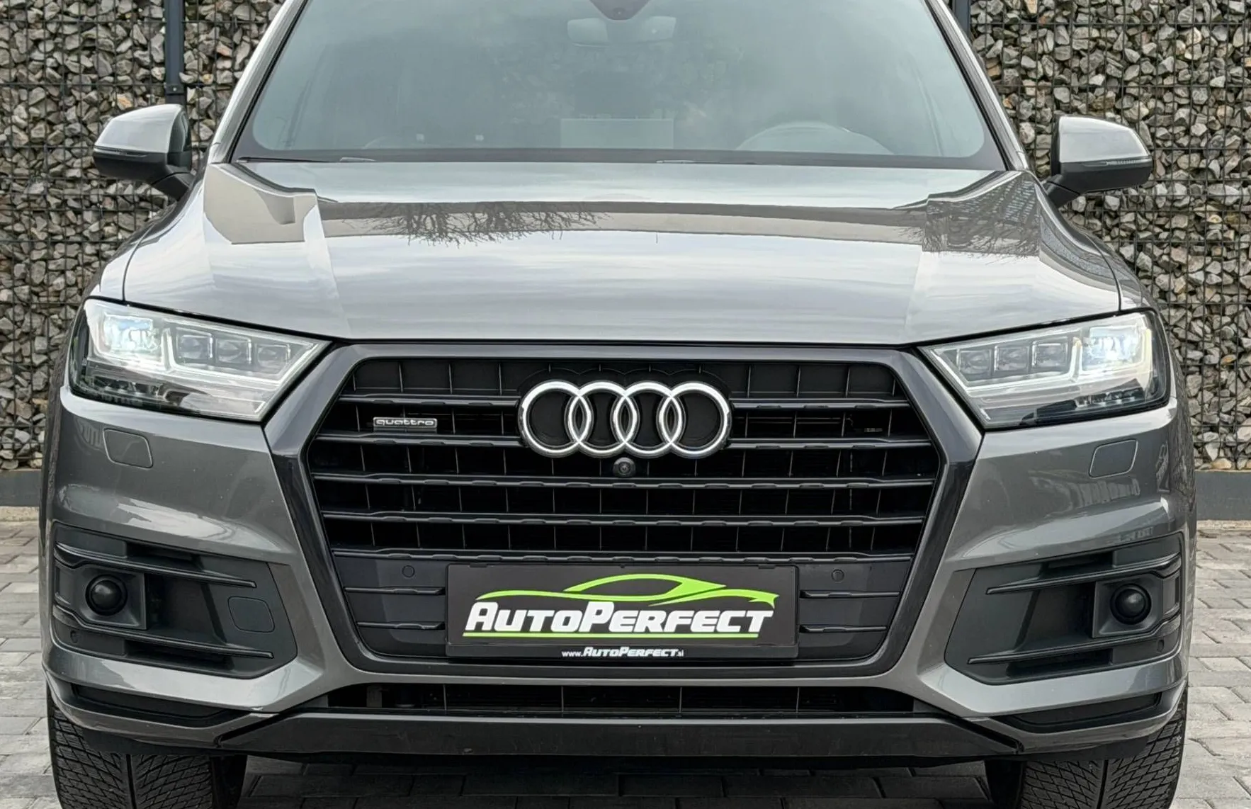 Zunanja slika - Audi Q7 - 3.0 TDI quattro 200kW S-Line |SLO|MATRIX|BOSE|4WS. - 2