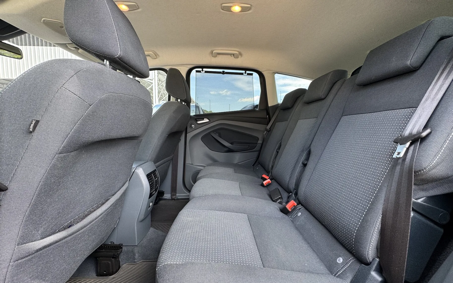 Zunanja slika - Ford C-MAX - 1.0 EcoBoost Trend Edition 88.948km OPR.VELIKI SER - 9