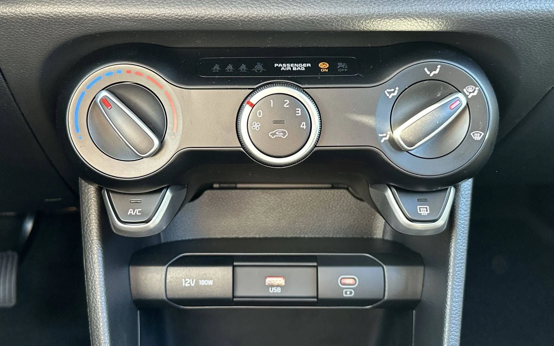 Notranja slika - KIA Picanto - 1.2 MPI Trend MT 2025 - 22