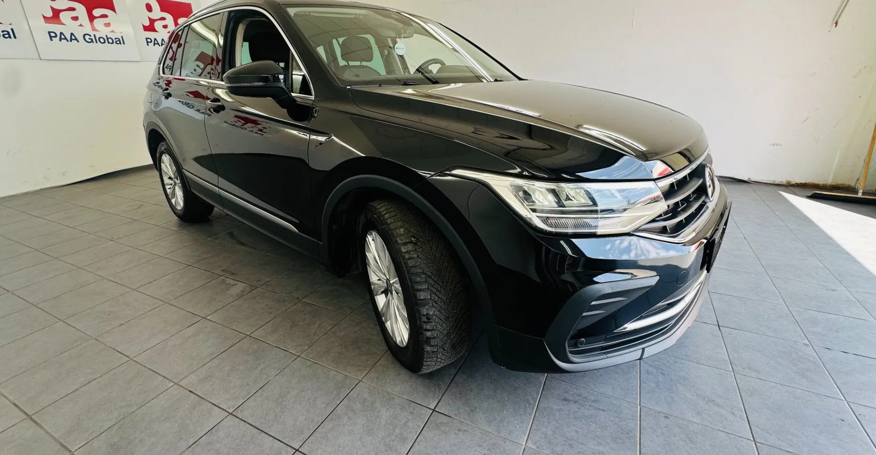 Zunanja slika - Volkswagen Tiguan - 2.0 TDI DSG.LED.NAVI.PDC.2023.ACC.3 CONSKA KLIMA.. - 9