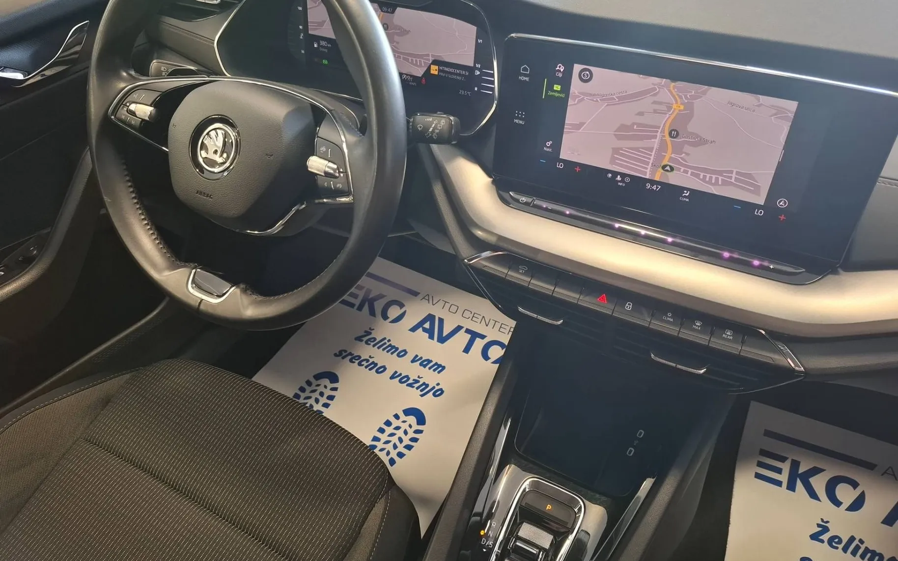 Notranja slika - Škoda Octavia - Combi 2.0 TDI DSG-VIRTUAL-FULL LED-VELIKA NAVI-ACC - 7