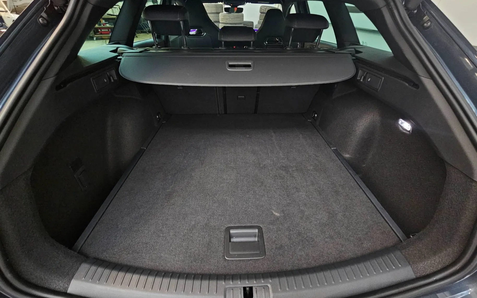 Notranja slika - Cupra Leon - ST 1.5 eTSI DSG - 11