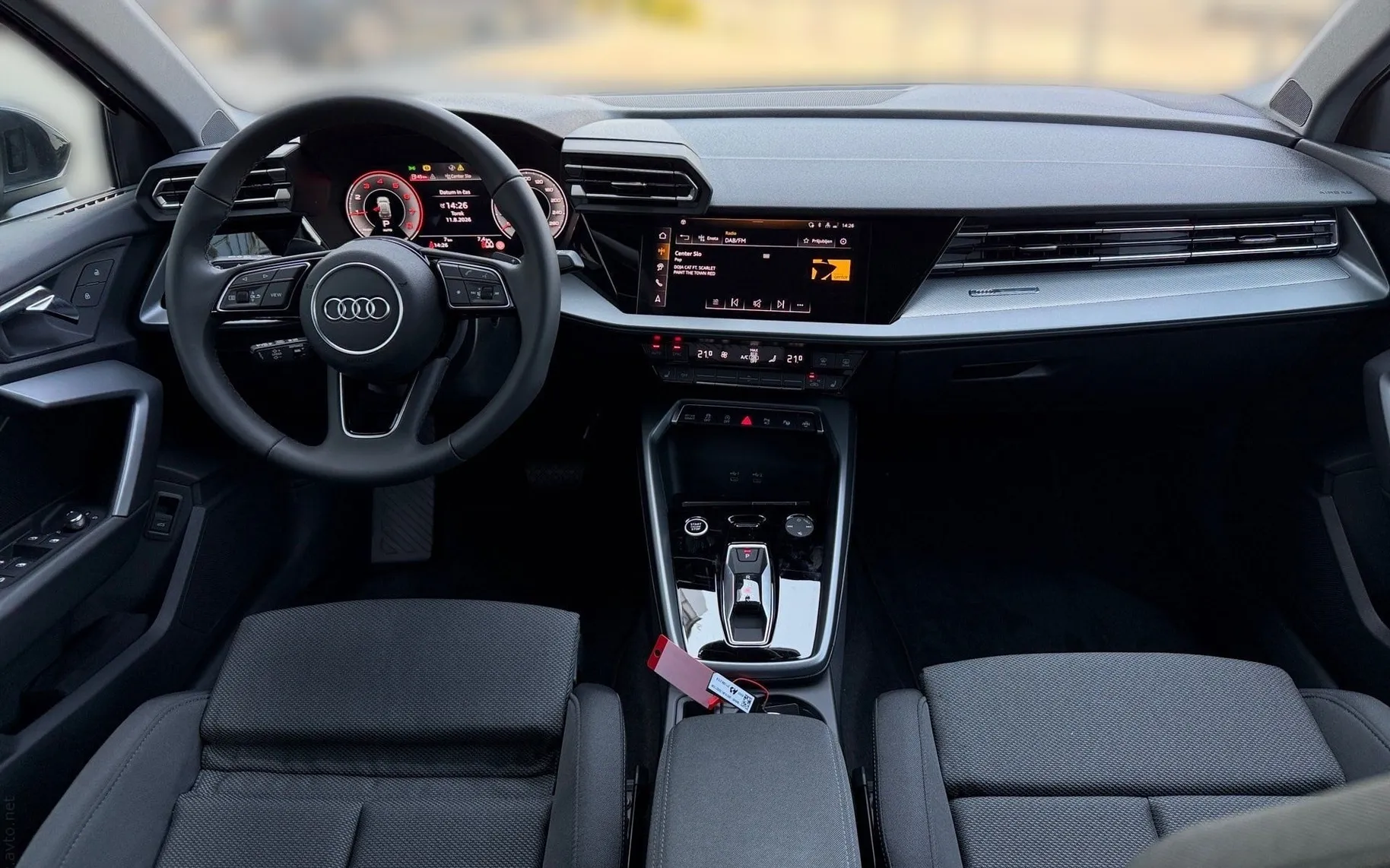 Notranja slika - Audi A3 - allstreet 35 TFSI S tronic - 10