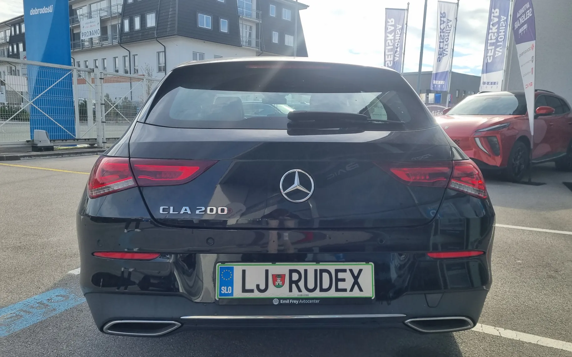 Zunanja slika - Mercedes-Benz CLA Shooting Brake - 1.3 CLA 200 Avtomatik - KOMISIJSKA PRODAJA - T - 9